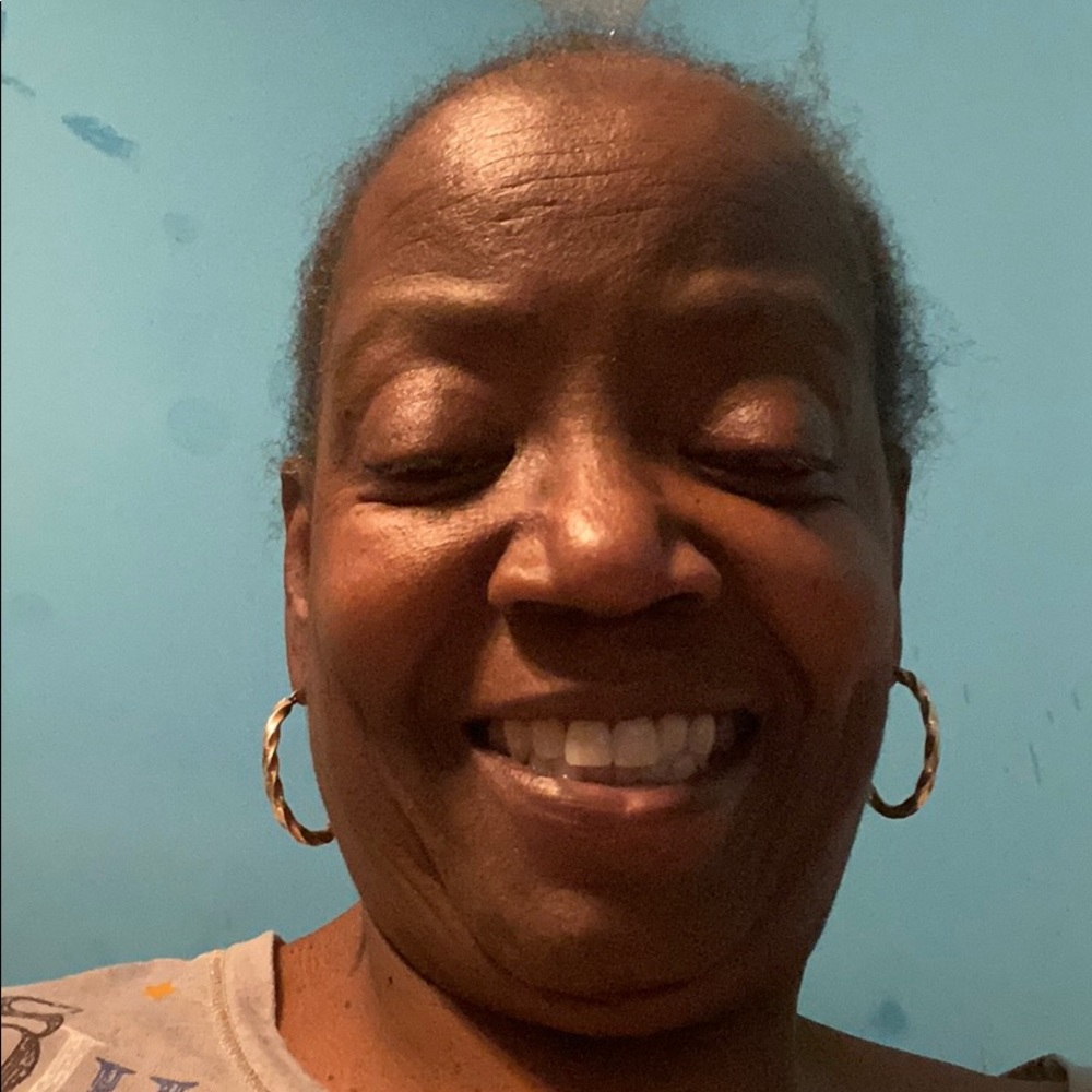 Meet your Posher, Sabrina